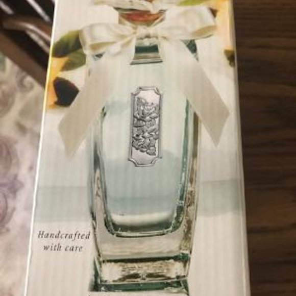 NEW - BELLINI COLLECTION "ASHLEY" CRYSTAL BOTTLE - Picture 2 of 5